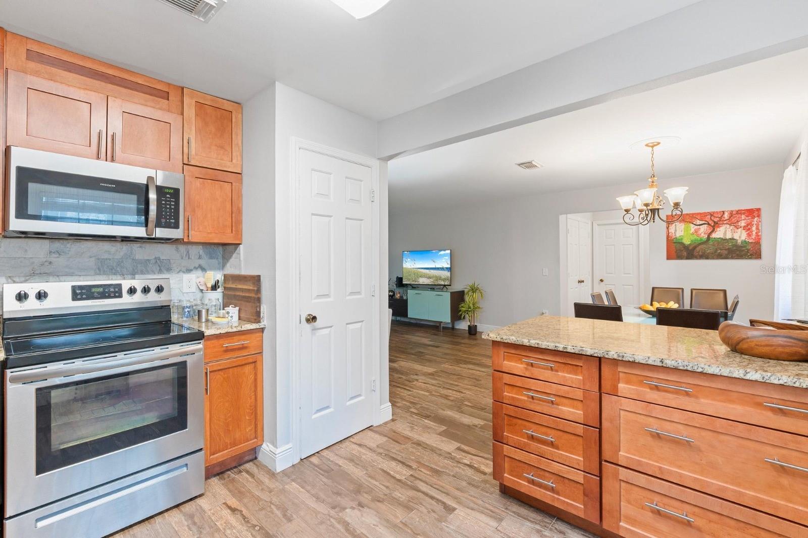 CLUBSIDE AT SABAL POINT A CONDO - Residential