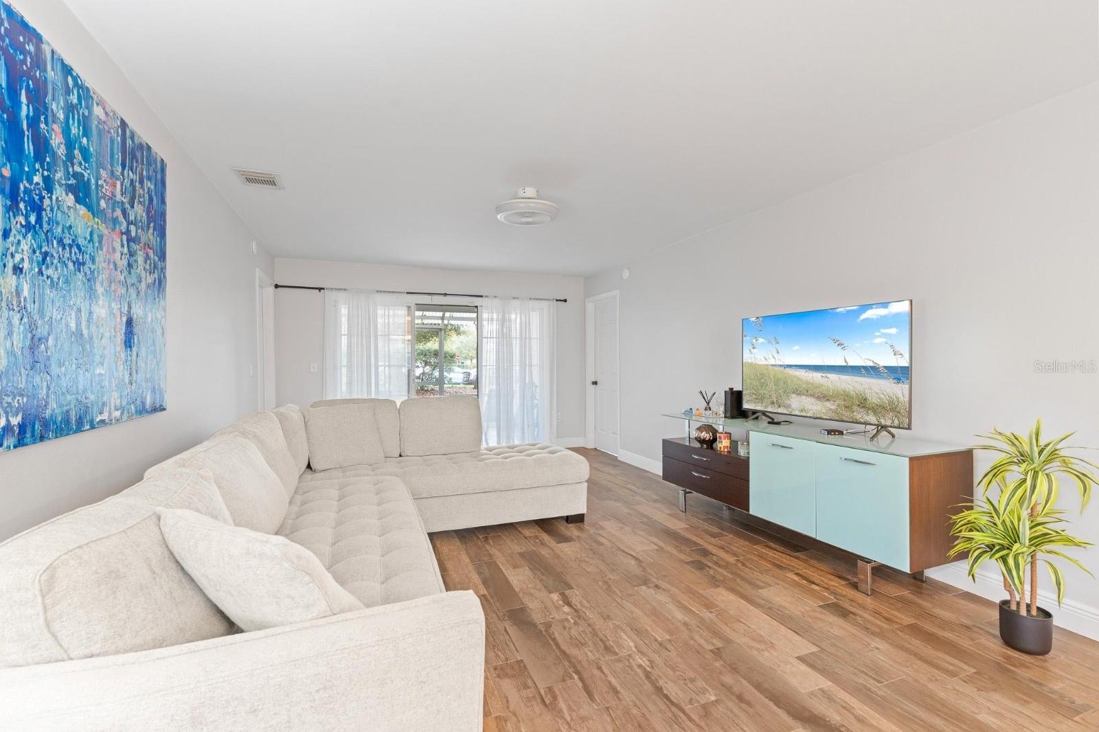 CLUBSIDE AT SABAL POINT A CONDO - Residential