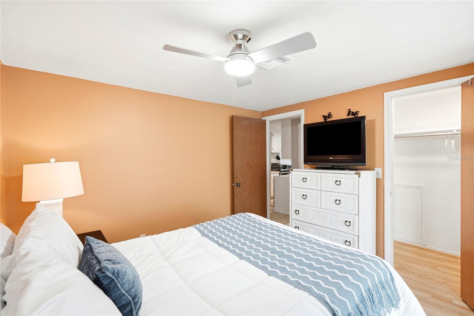 UNION PARK VILLAS UNREC - Residential Lease