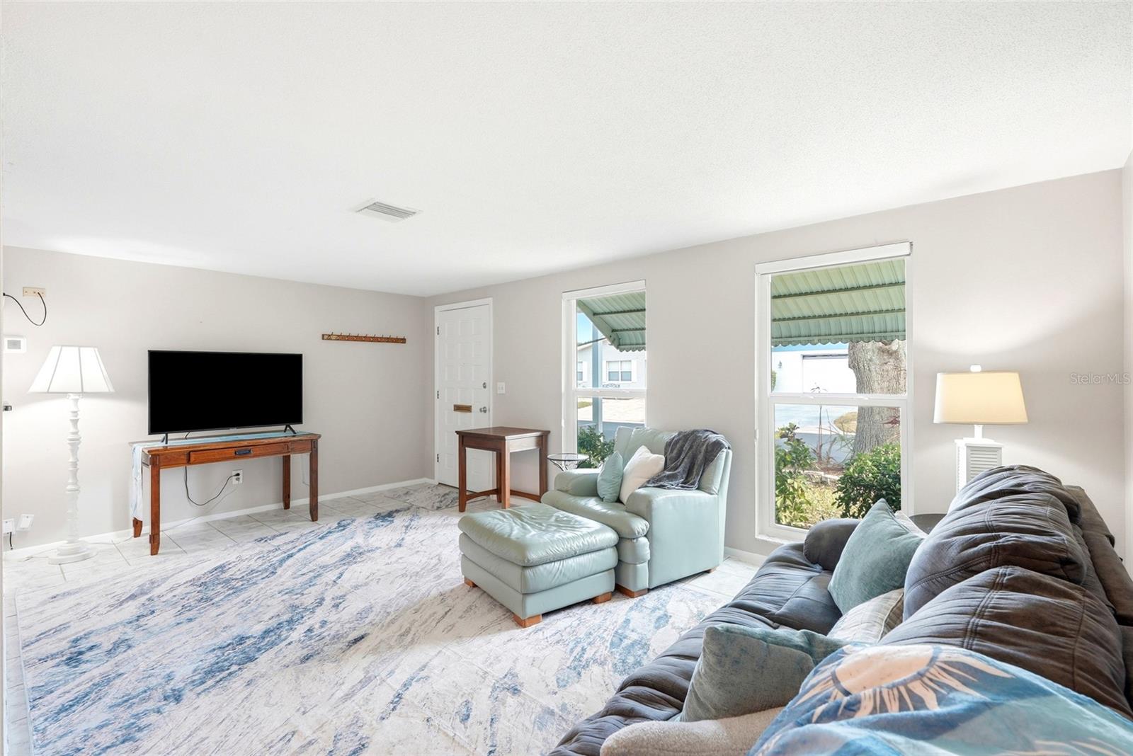 UNION PARK VILLAS UNREC - Residential Lease