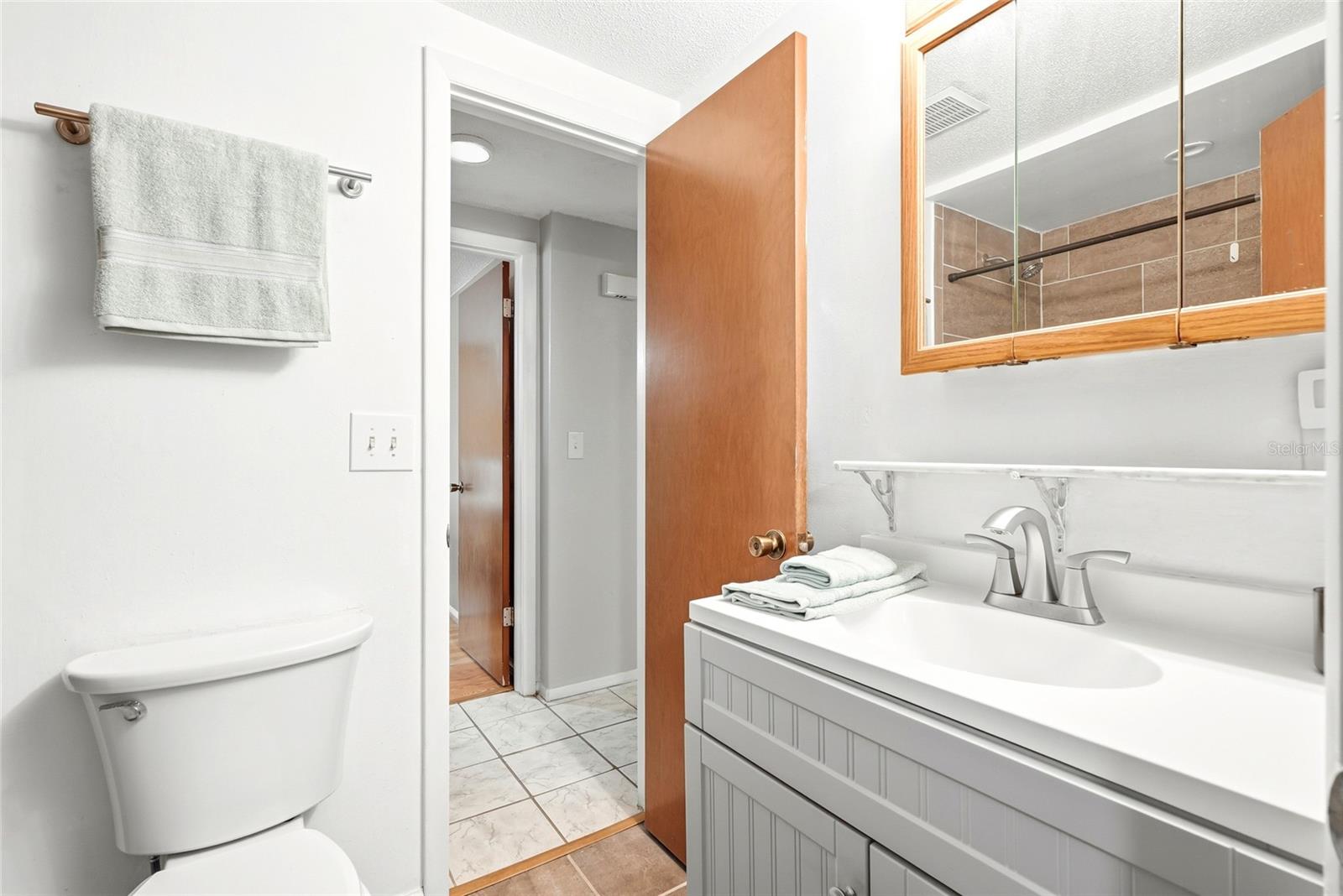 UNION PARK VILLAS UNREC - Residential Lease