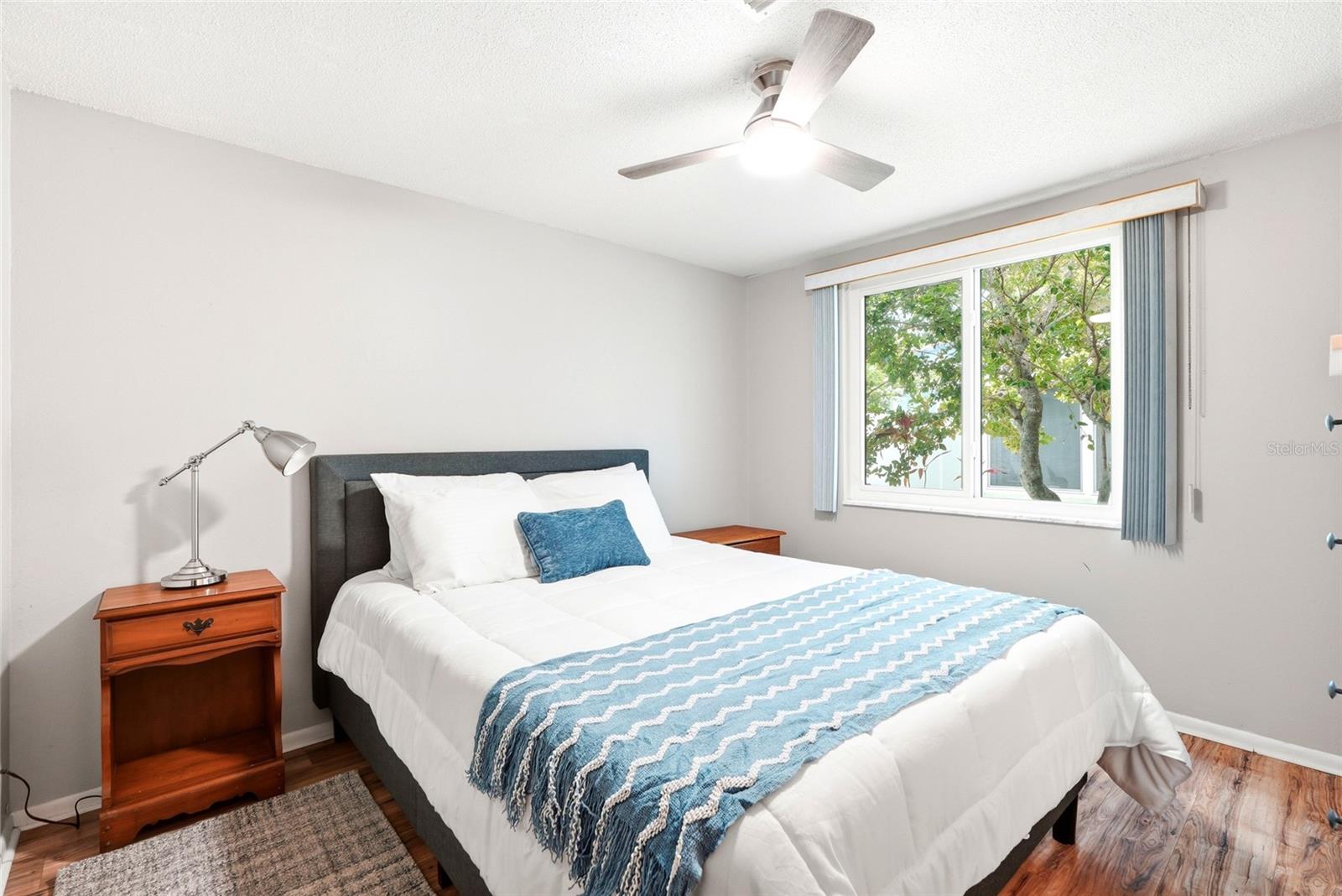 UNION PARK VILLAS UNREC - Residential Lease