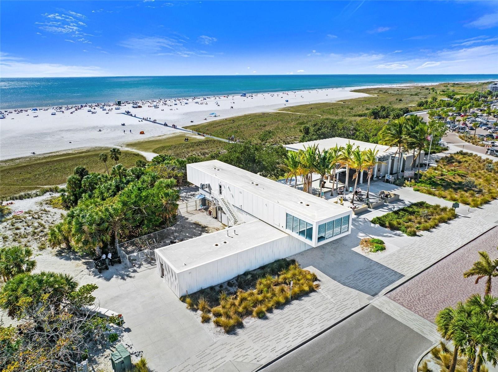 GULF & BAY CLUB PH 2 - Residential