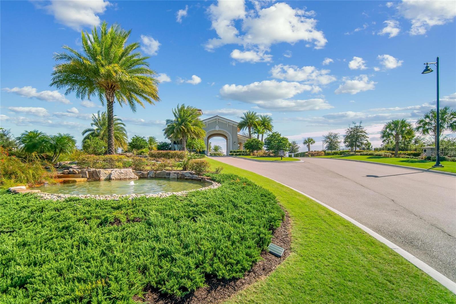LAKEWOOD NATIONAL GOLF CLUB - Residential