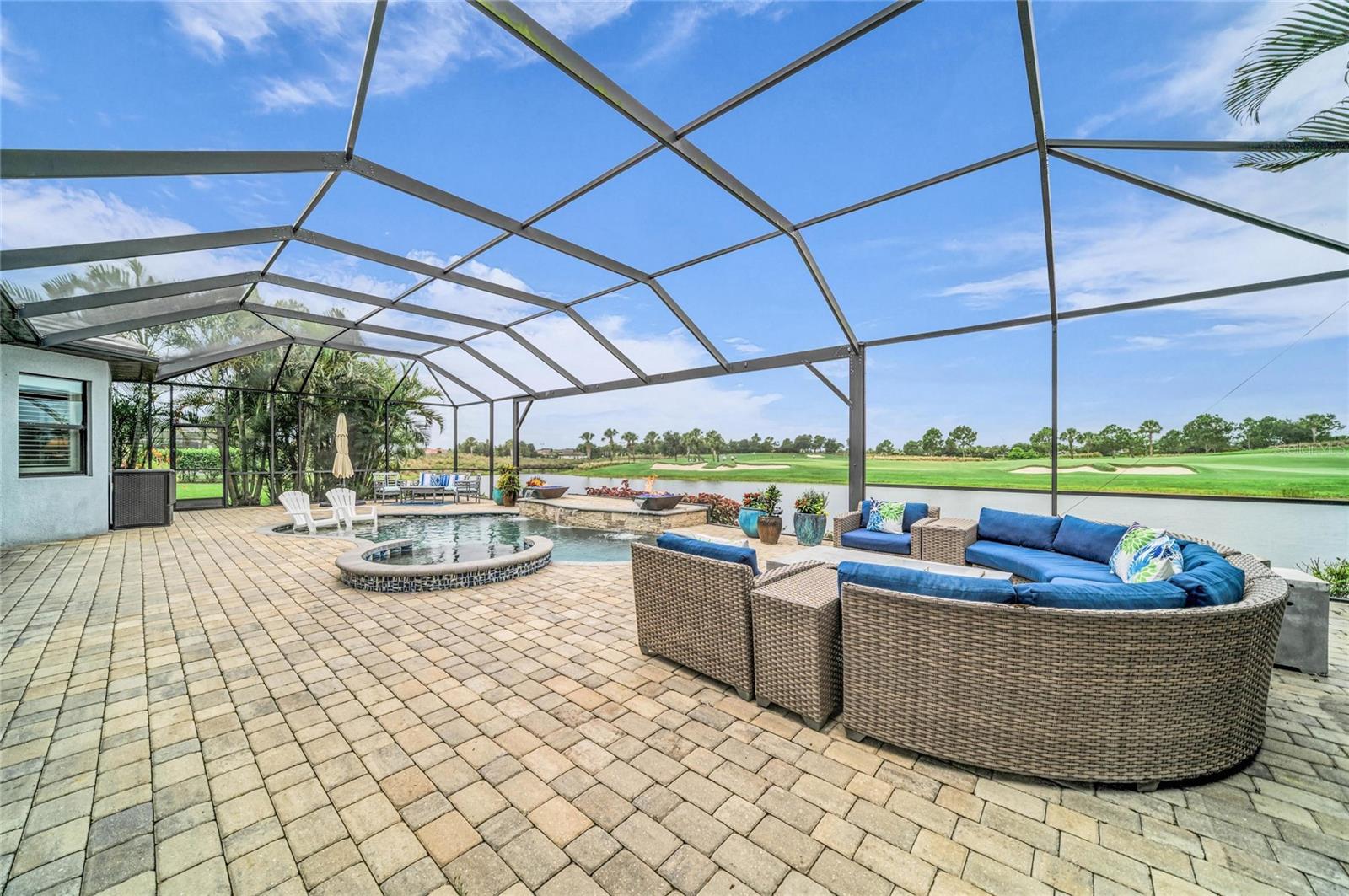 LAKEWOOD NATIONAL GOLF CLUB - Residential