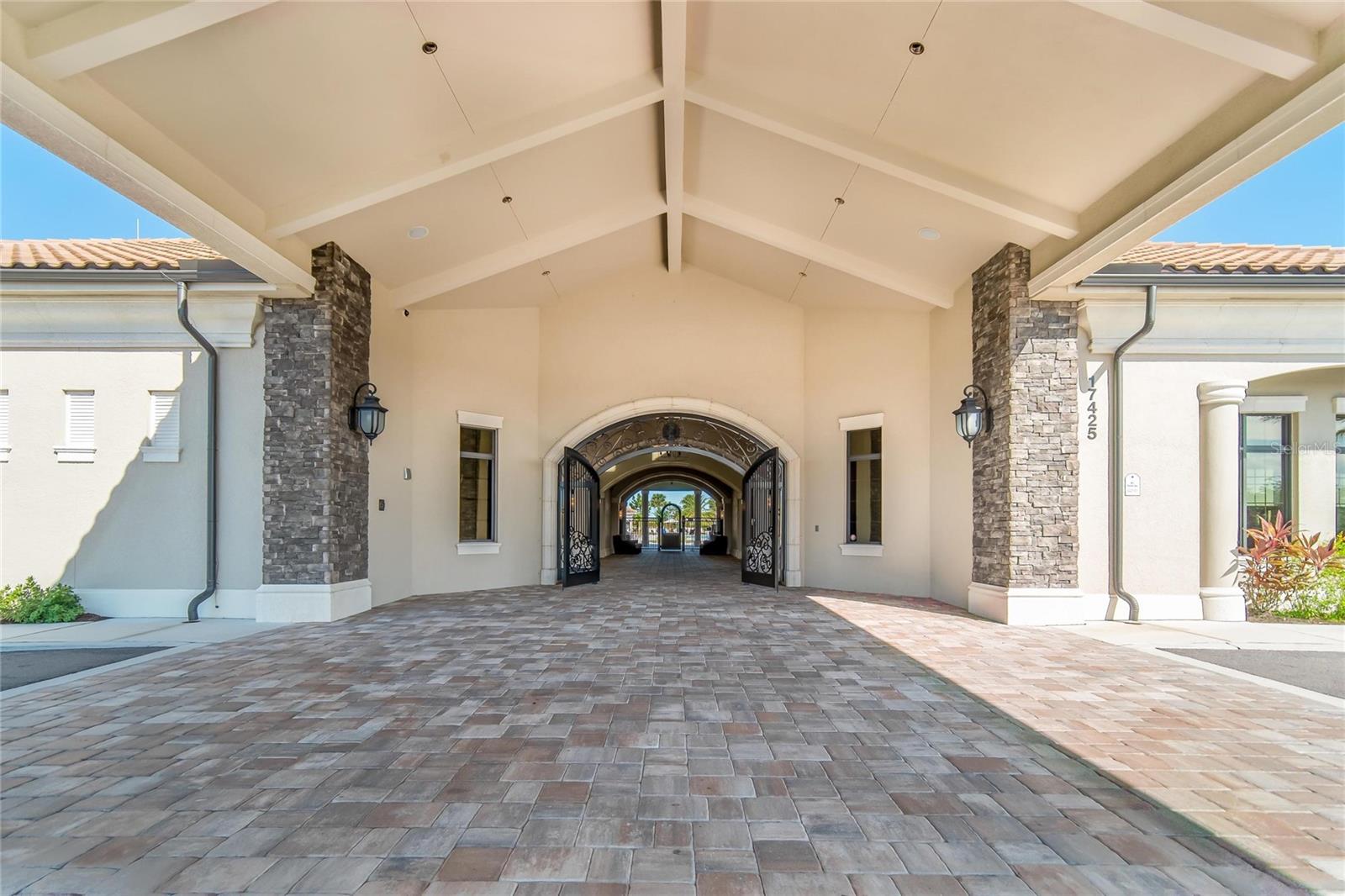 LAKEWOOD NATIONAL GOLF CLUB - Residential