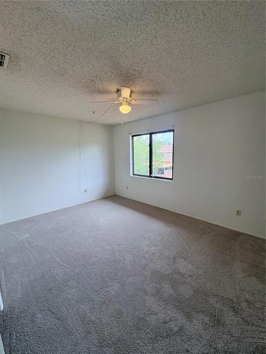 MEADOWOOD CONDO VILLAGE - Residential
