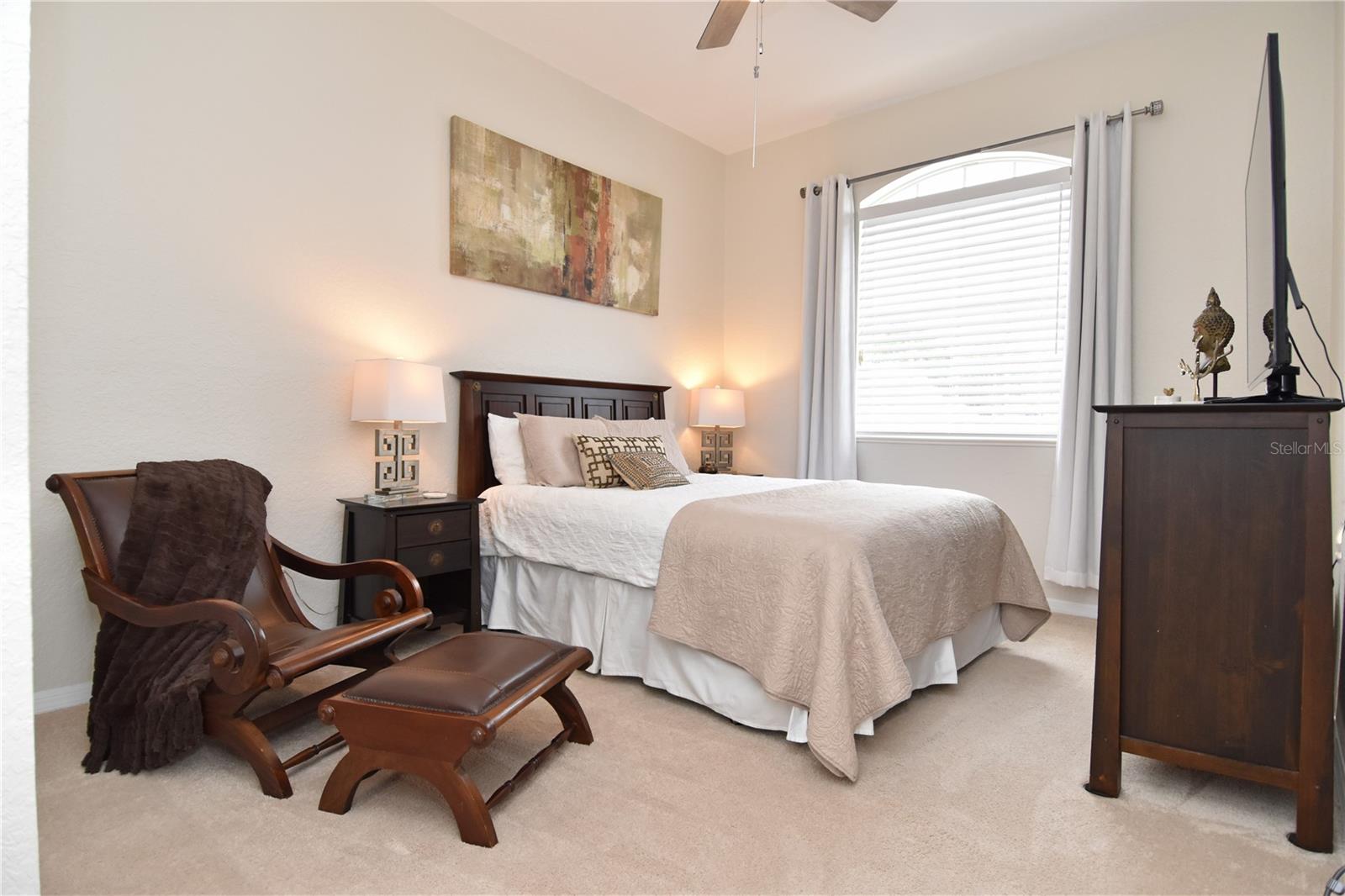 CARRIAGE HOMES AT SOUTHAMPTON - Residential Lease