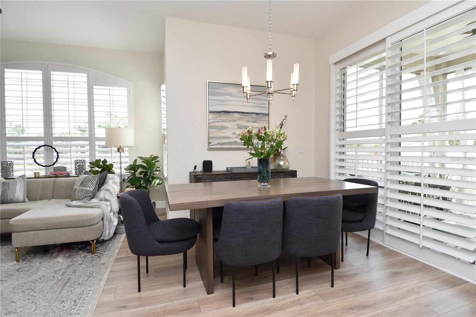 CARRIAGE HOMES AT SOUTHAMPTON - Residential Lease