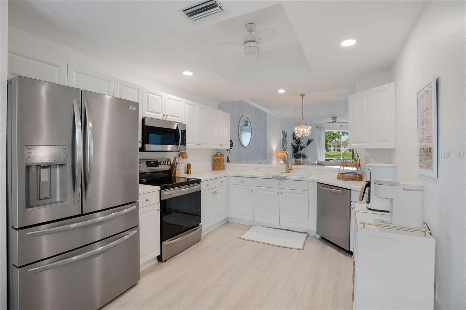 HERITAGE OAKS VERANDA 8 - Residential