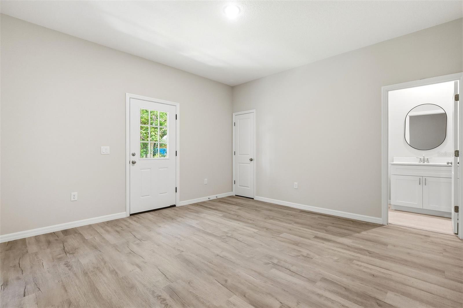 EUSTIS HOGANS SUB - Residential