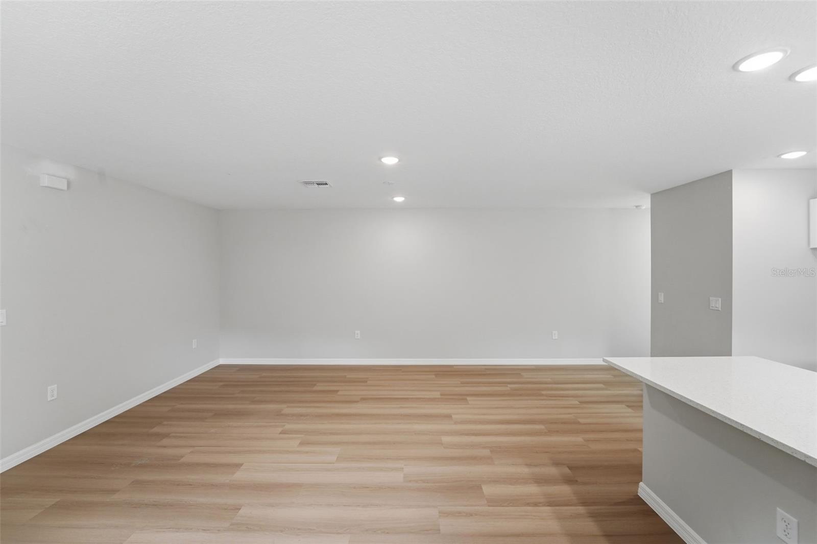 EUSTIS HOGANS SUB - Residential