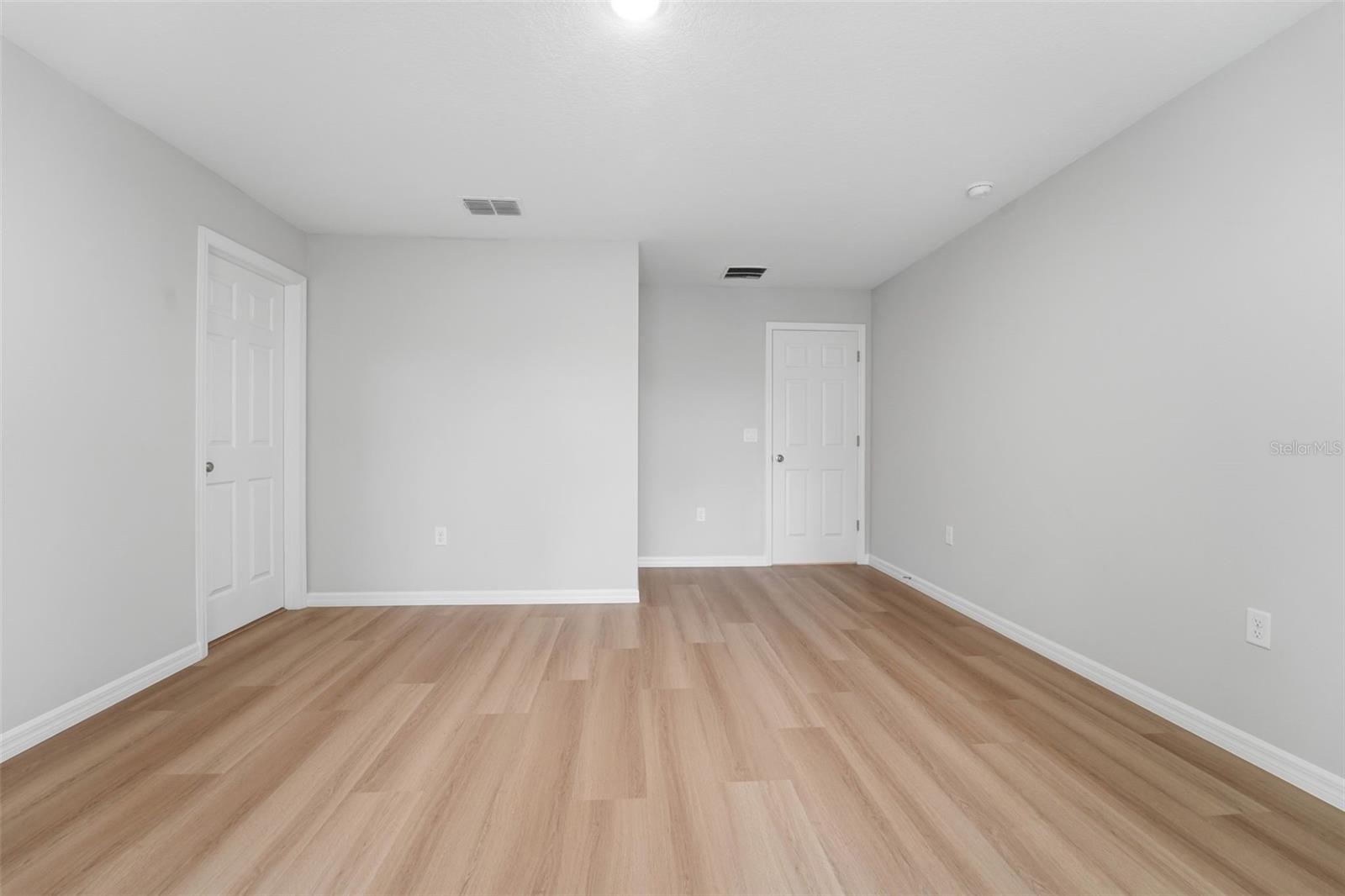 EUSTIS HOGANS SUB - Residential