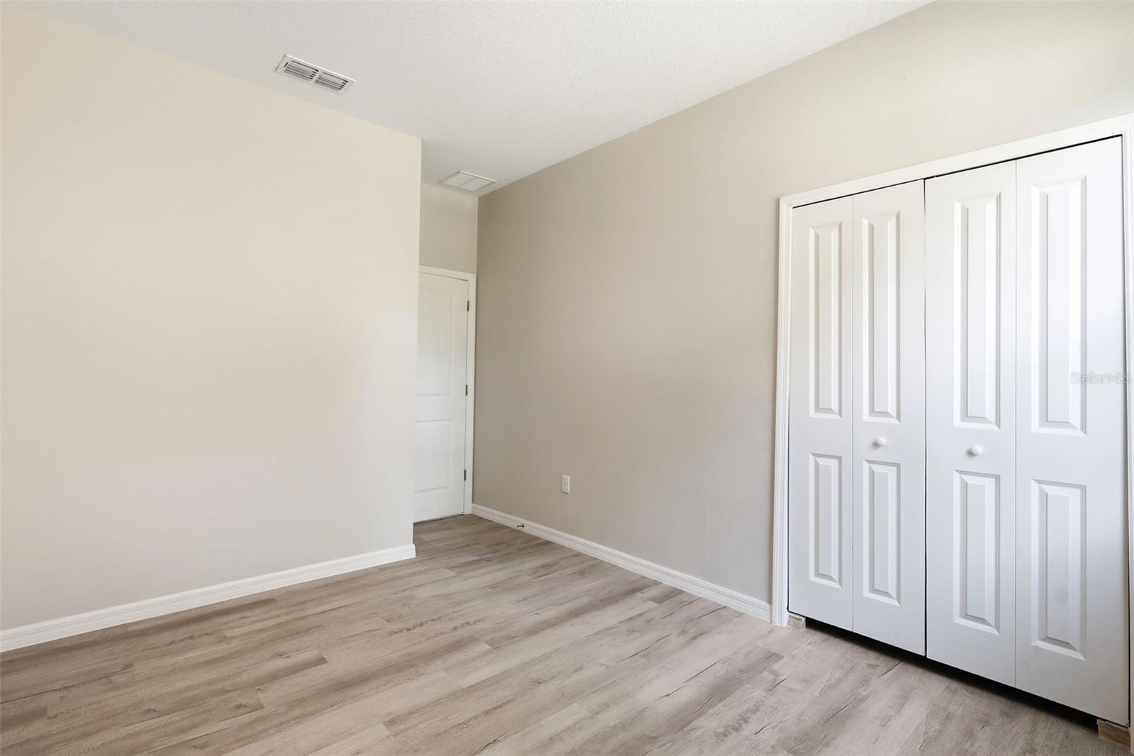 EUSTIS HOGANS SUB - Residential