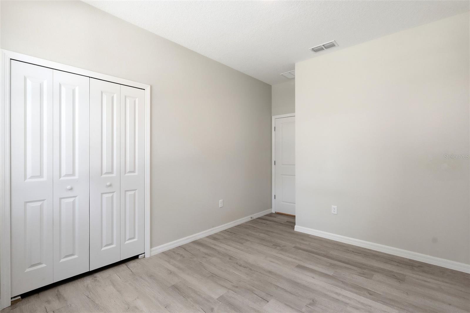 EUSTIS HOGANS SUB - Residential