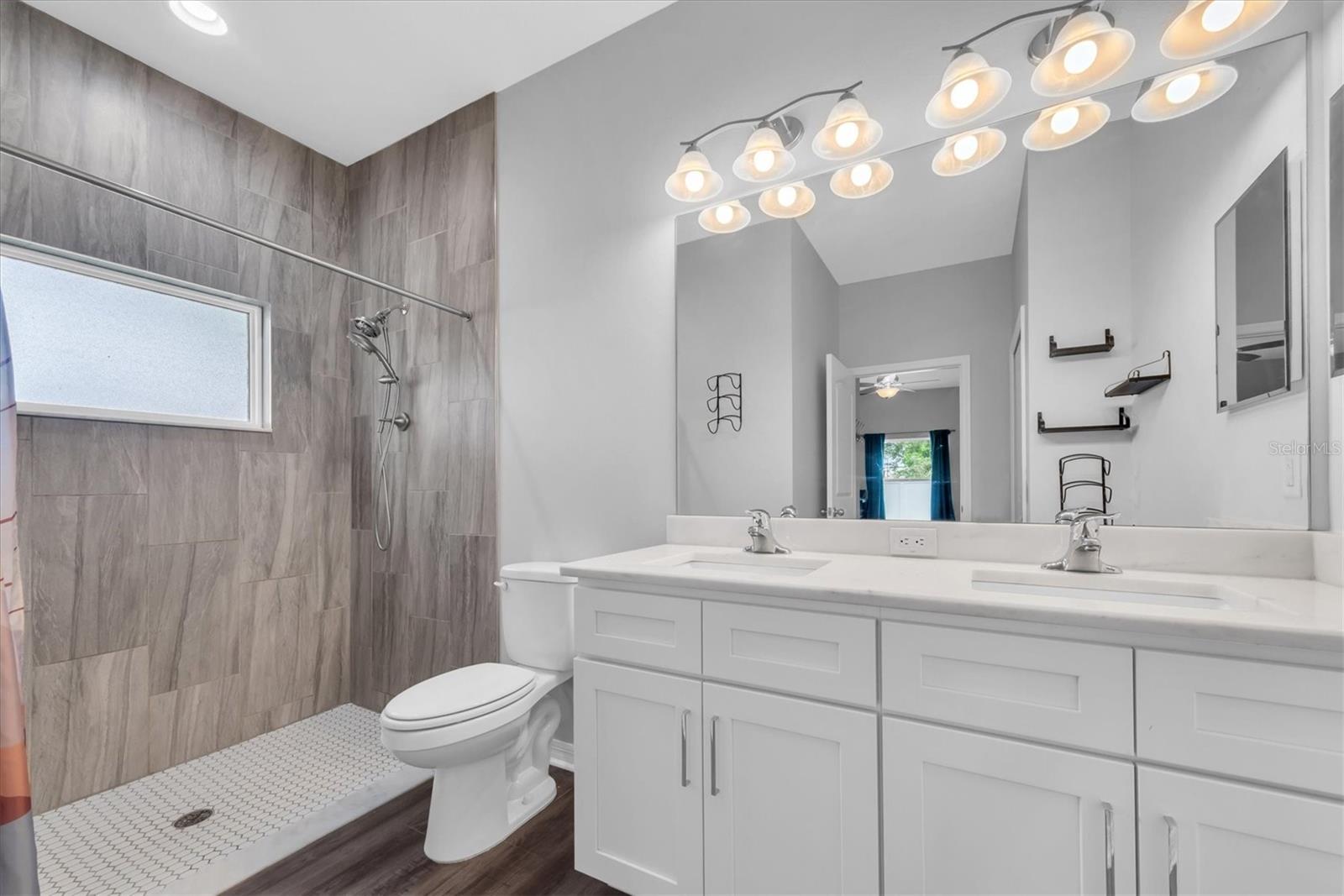 PINELLAS PARK - Residential