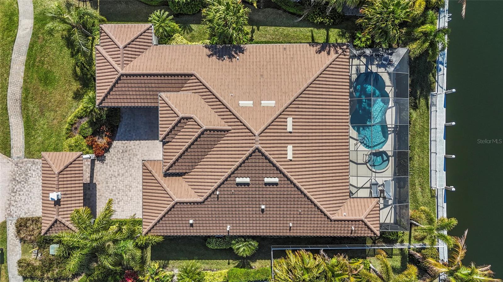 HARBOUR WALK - Residential