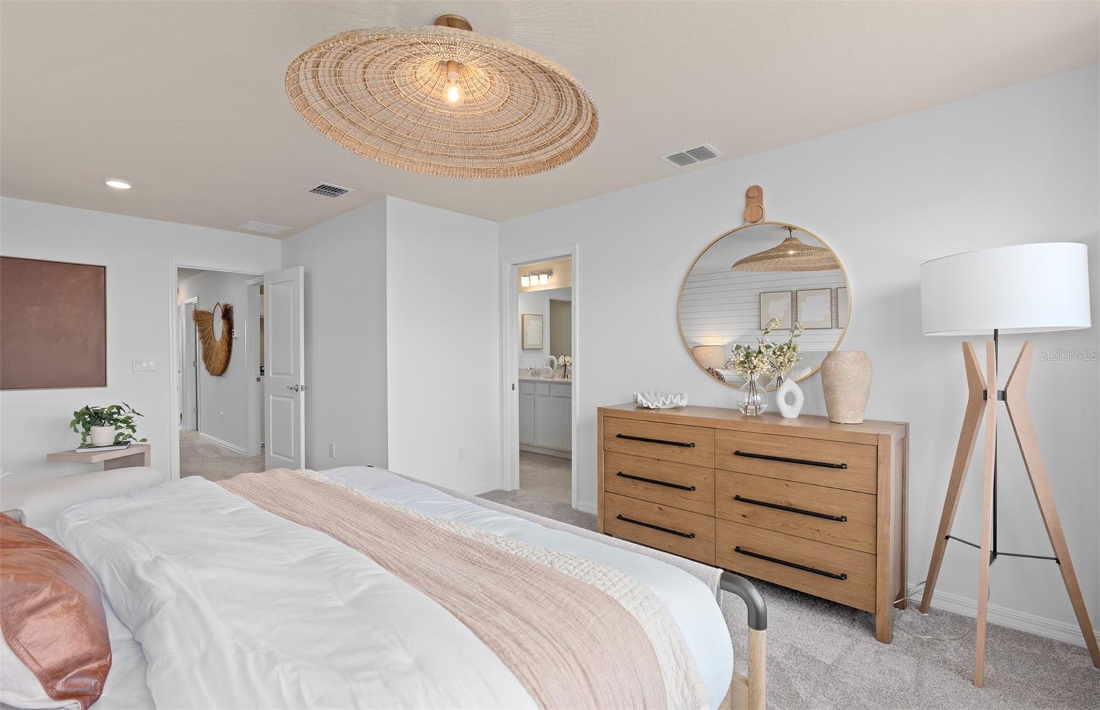 LAKEHAVEN ESTATES - Residential