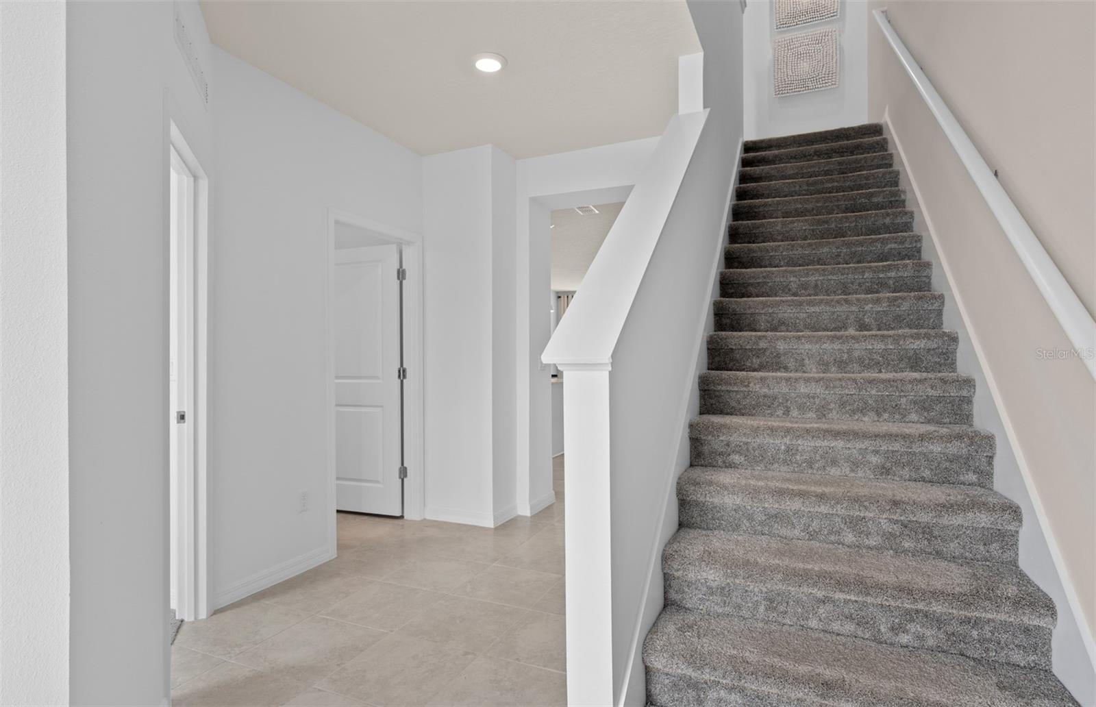 LAKEHAVEN ESTATES - Residential