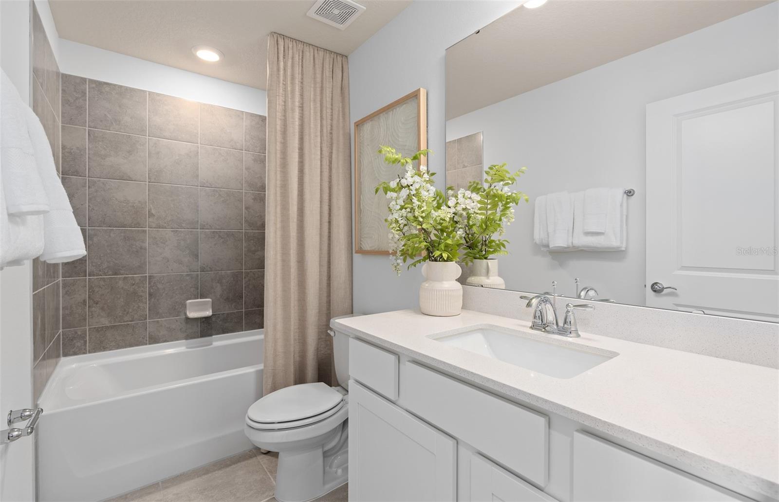 LAKEHAVEN ESTATES - Residential