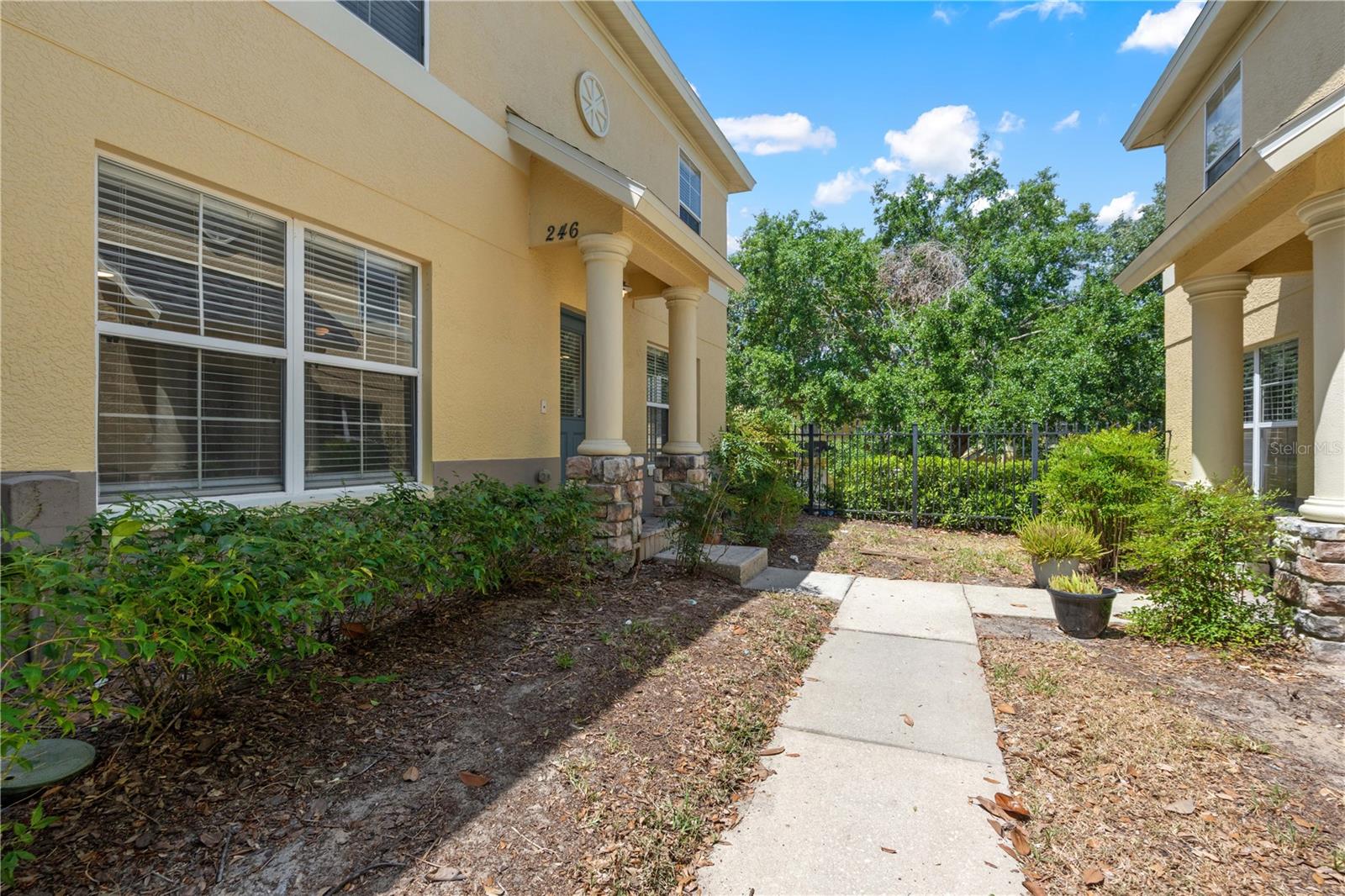 KINGS MILL - Residential Lease
