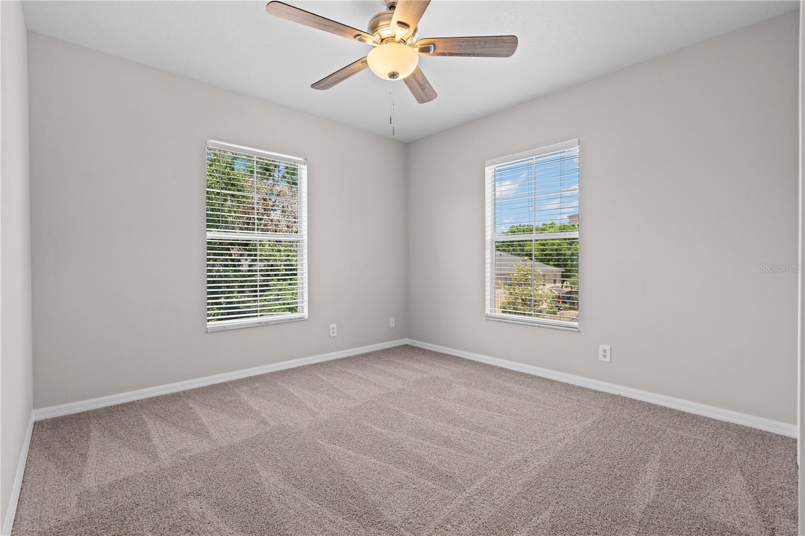 KINGS MILL - Residential Lease