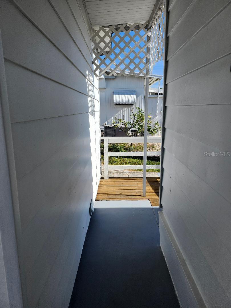 TRAILER ESTATES FIRST ADD - Residential