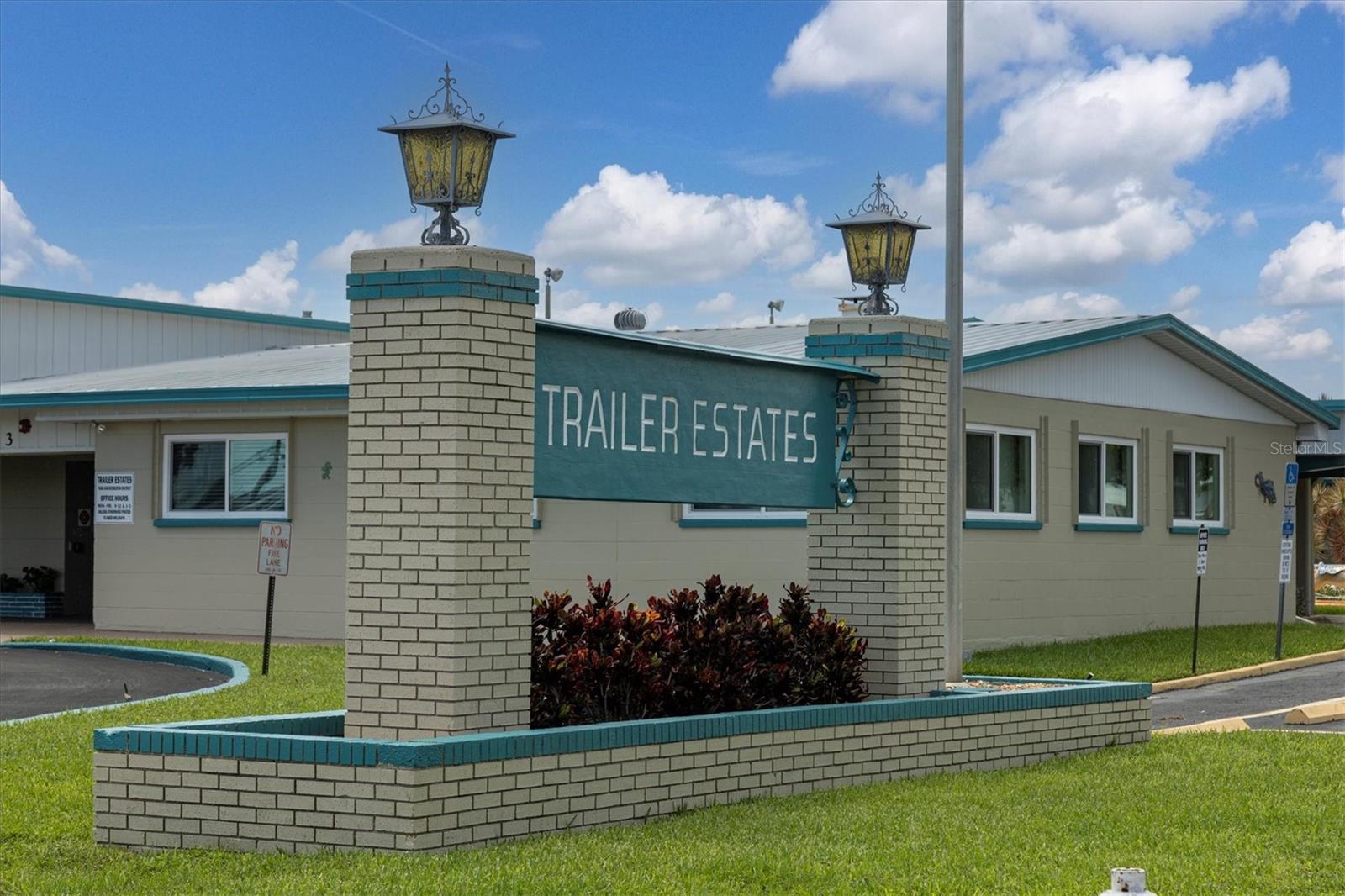 TRAILER ESTATES FIRST ADD - Residential