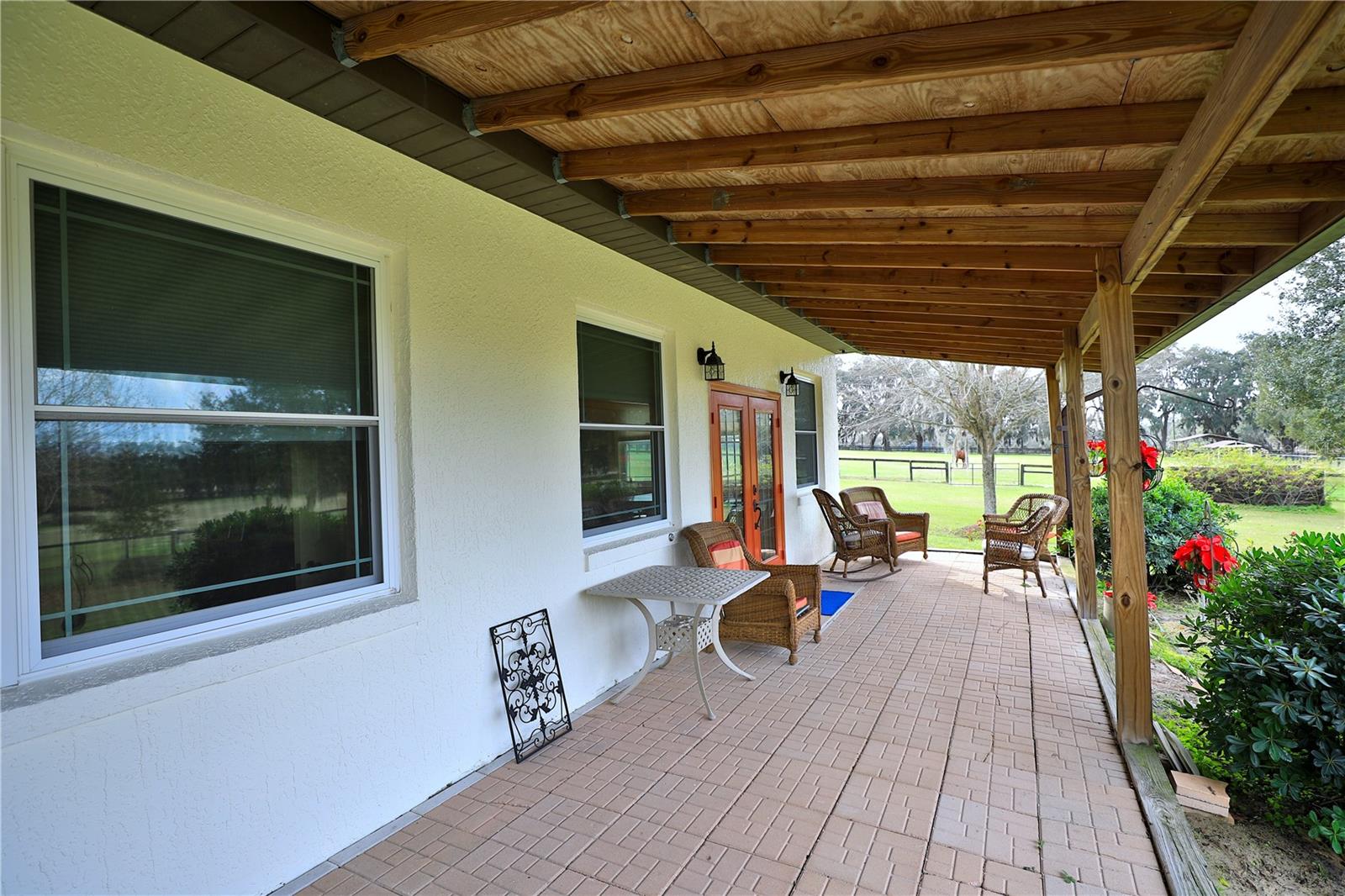 ACREAGE NON-SUBDIVISION - Residential
