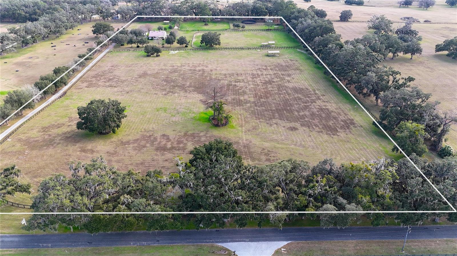 ACREAGE NON-SUBDIVISION - Residential
