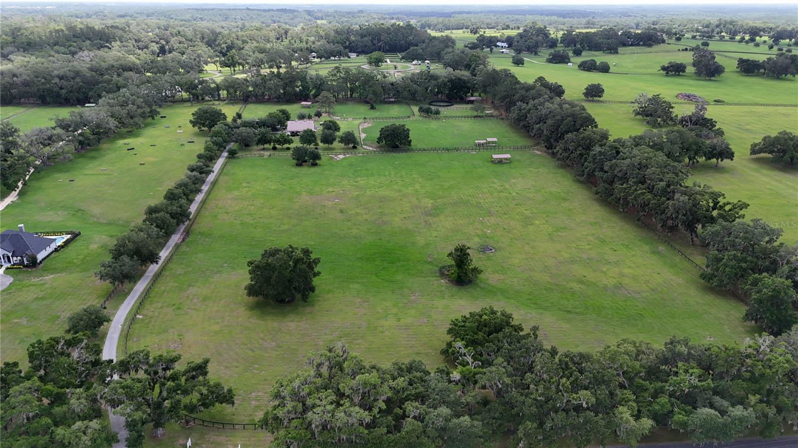 ACREAGE NON-SUBDIVISION - Residential