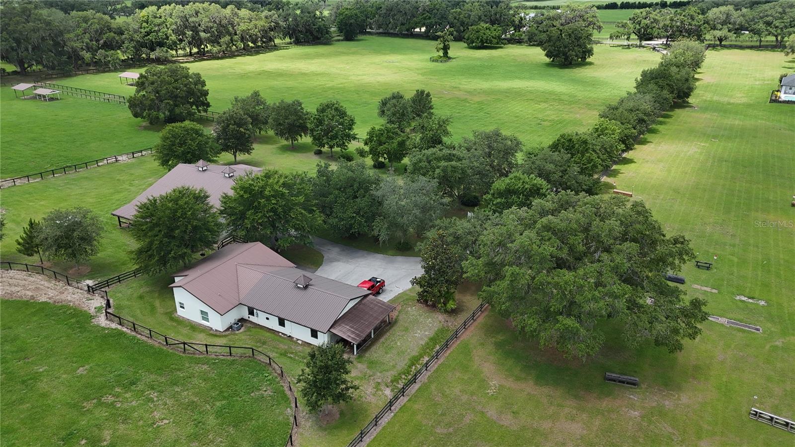 ACREAGE NON-SUBDIVISION - Residential