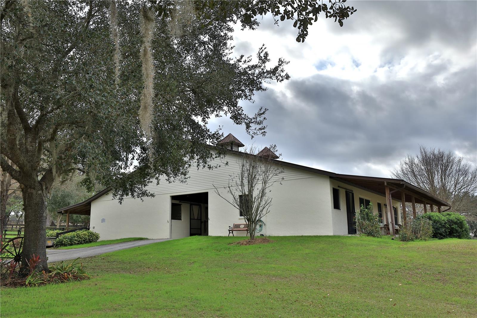 ACREAGE NON-SUBDIVISION - Residential