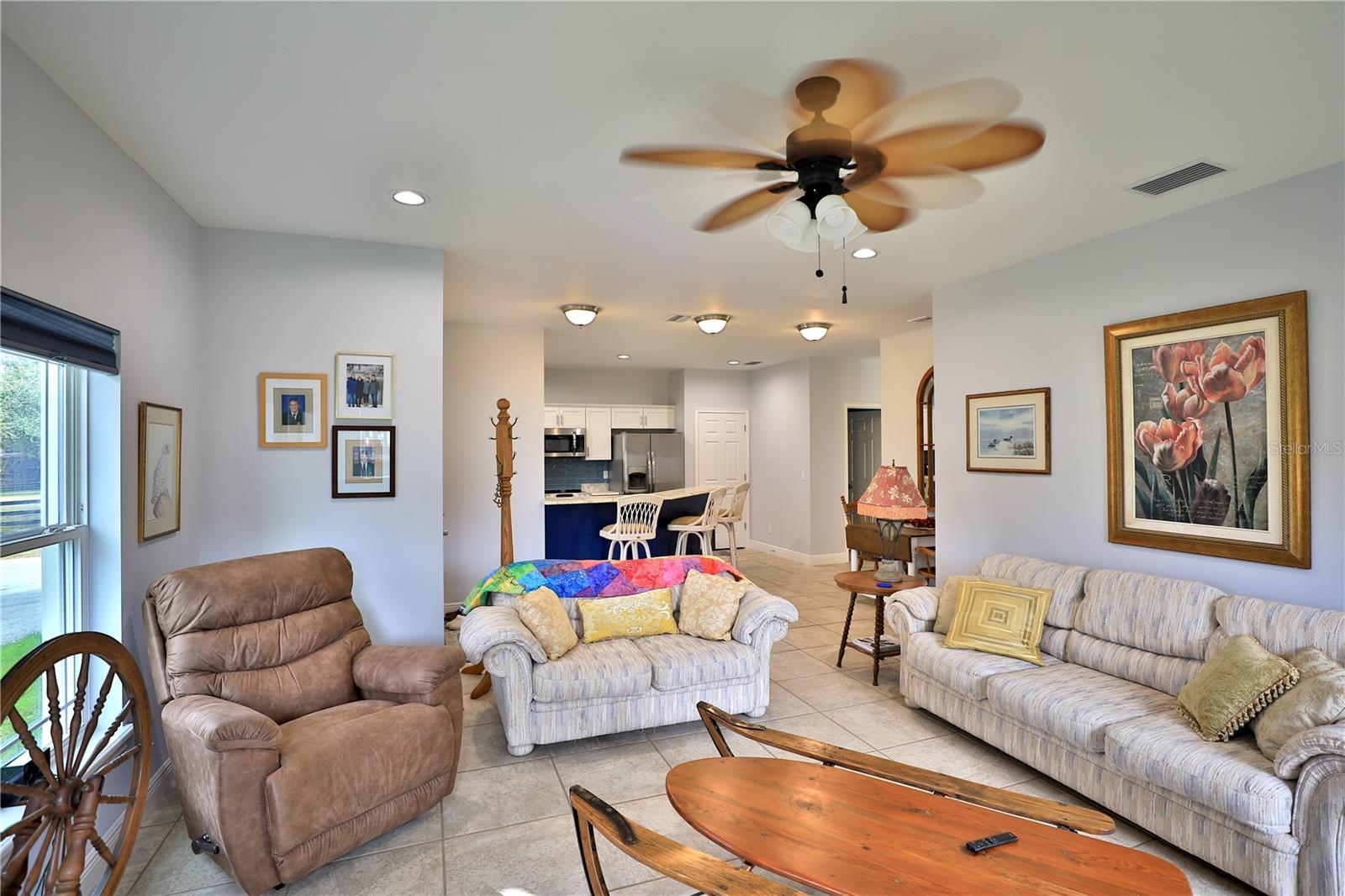 ACREAGE NON-SUBDIVISION - Residential