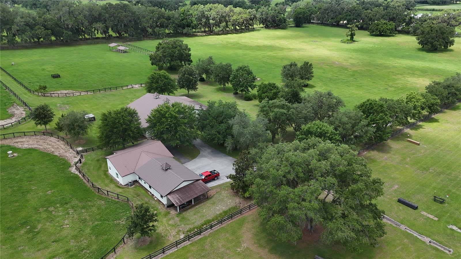 ACREAGE NON-SUBDIVISION - Residential