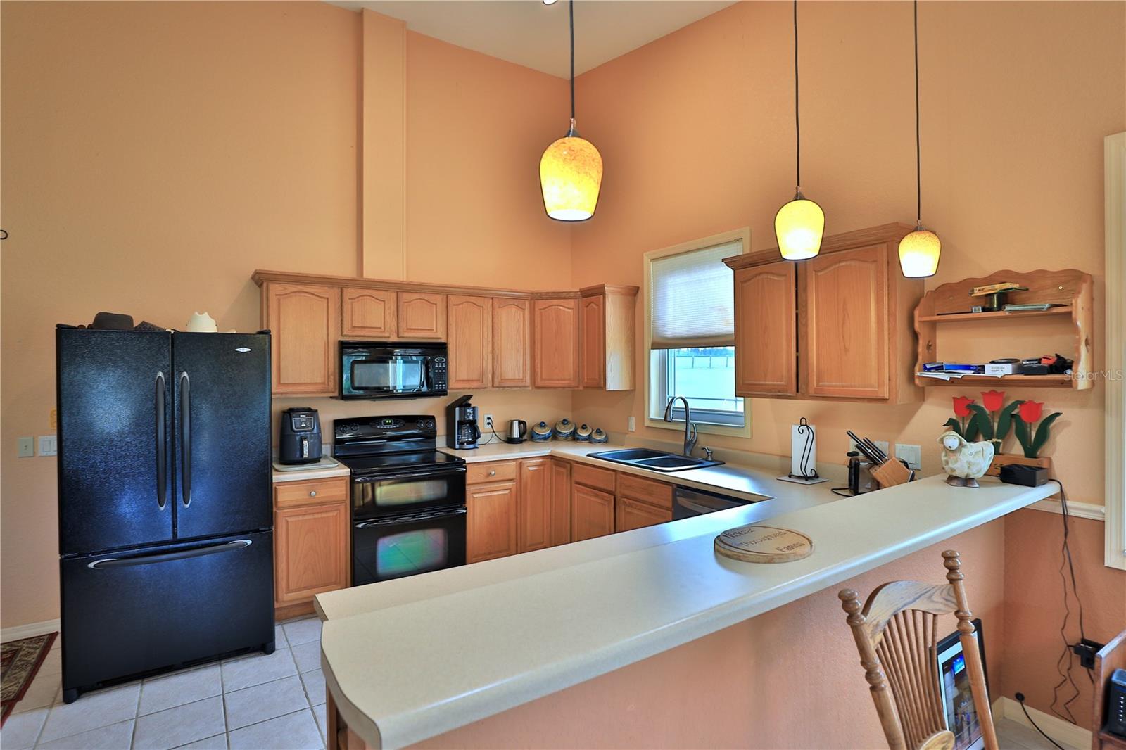 ACREAGE NON-SUBDIVISION - Residential