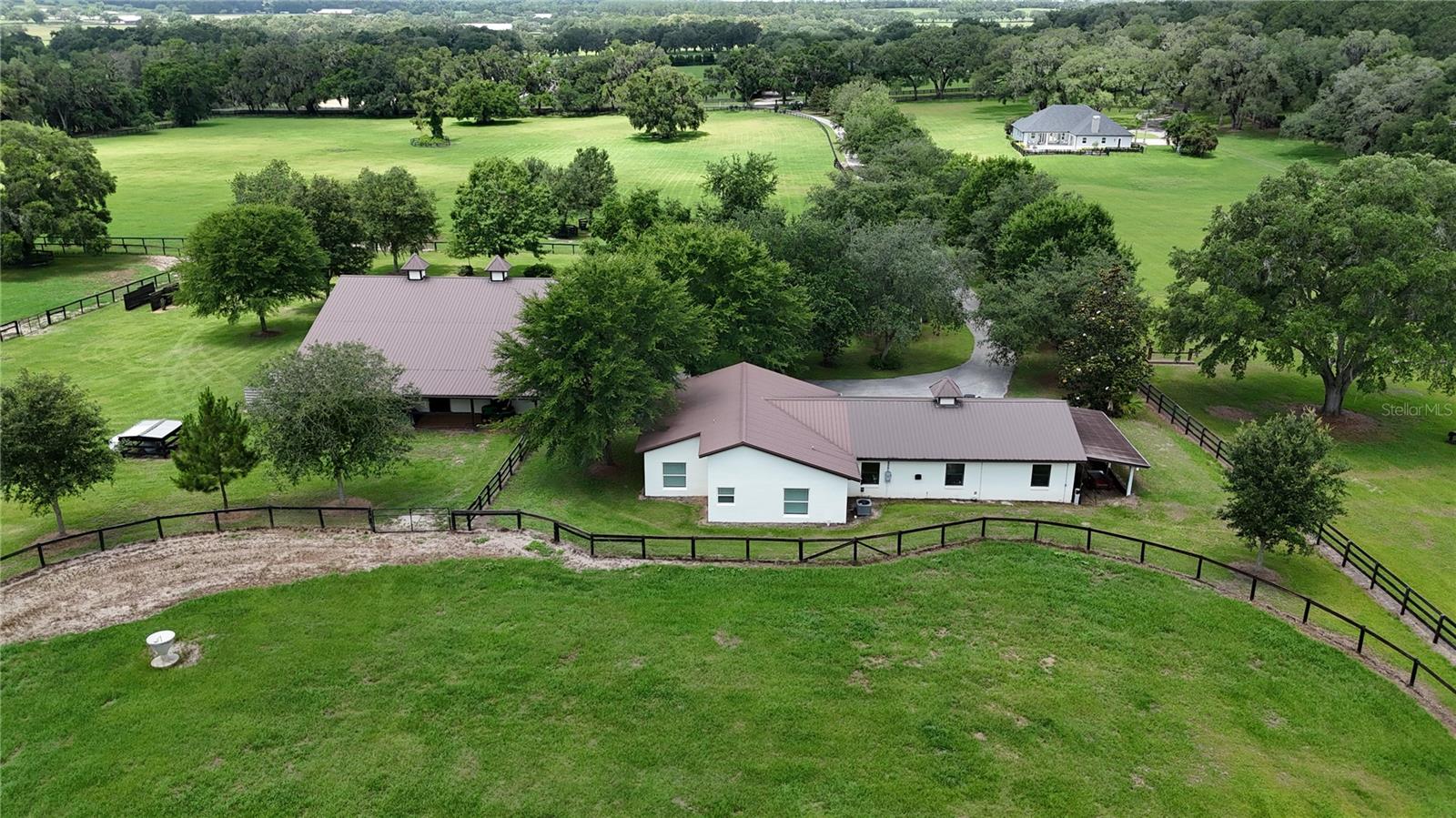 ACREAGE NON-SUBDIVISION - Residential