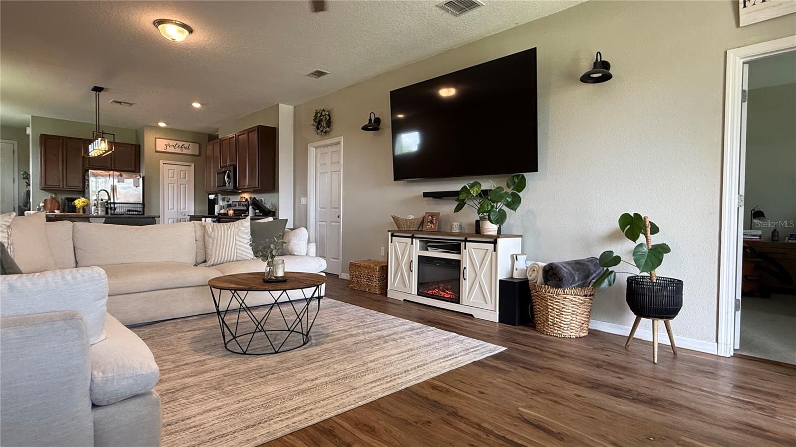 COASTAL WOODS UN C - Residential