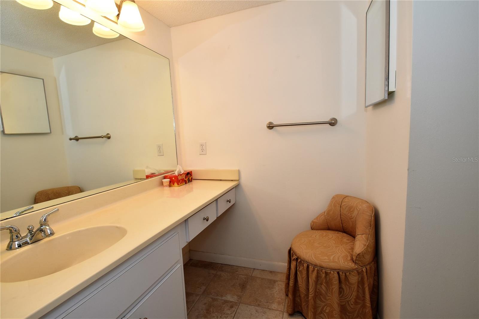 PELICAN COVE XIV - Residential Lease