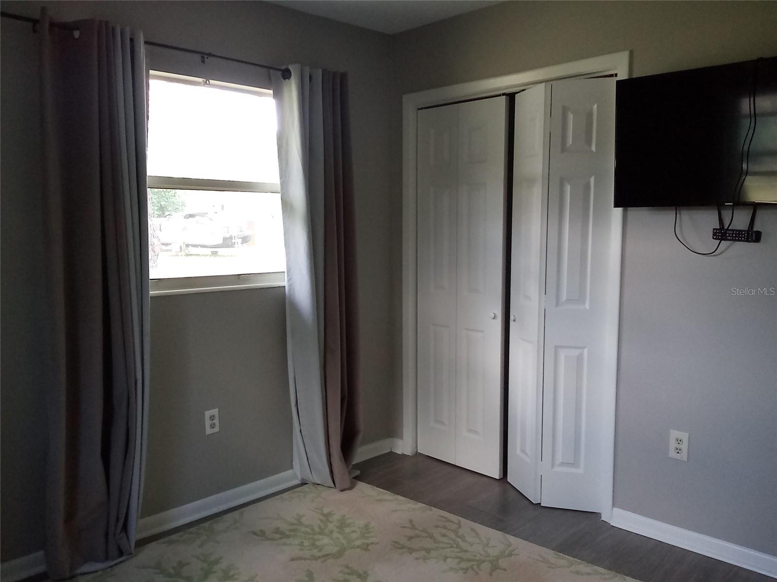 SUNCREST - Residential