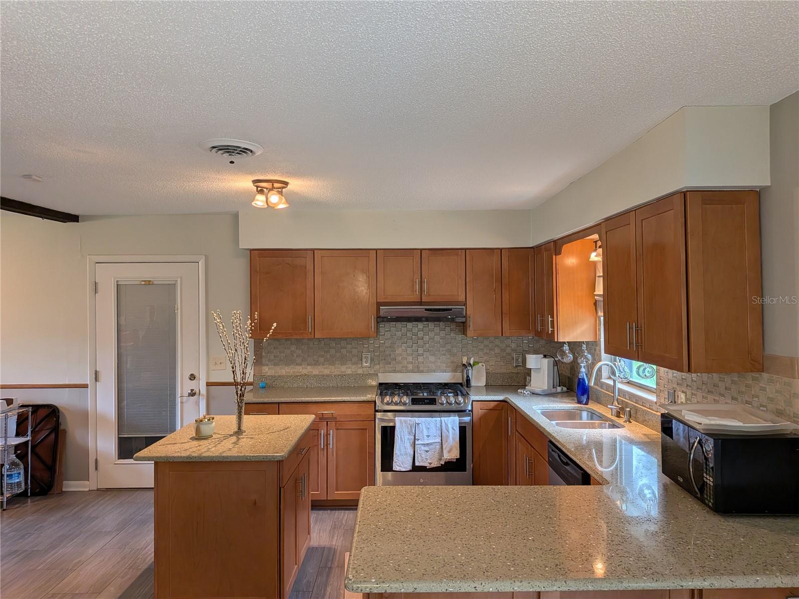 SUNCREST - Residential