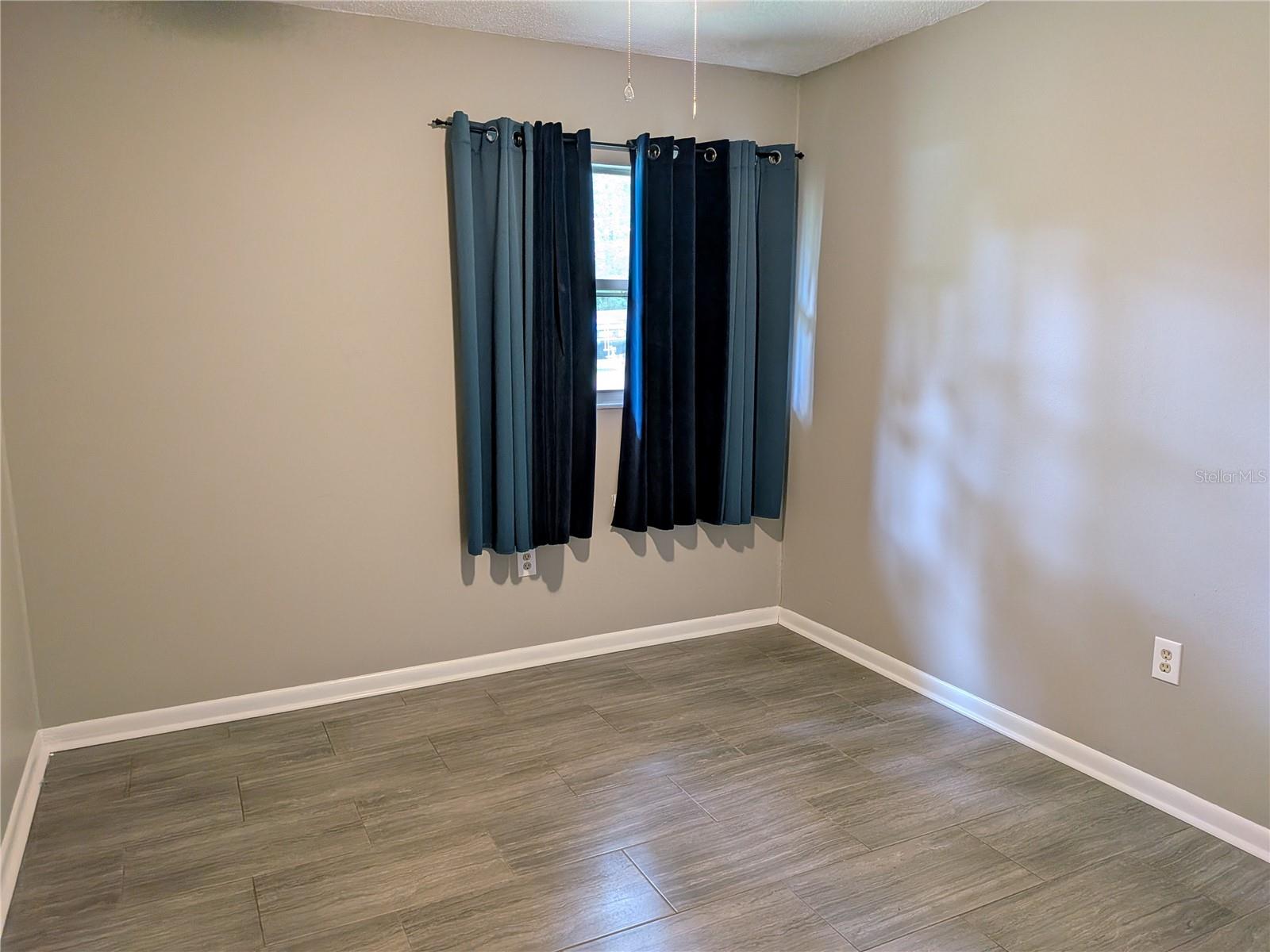 SUNCREST - Residential