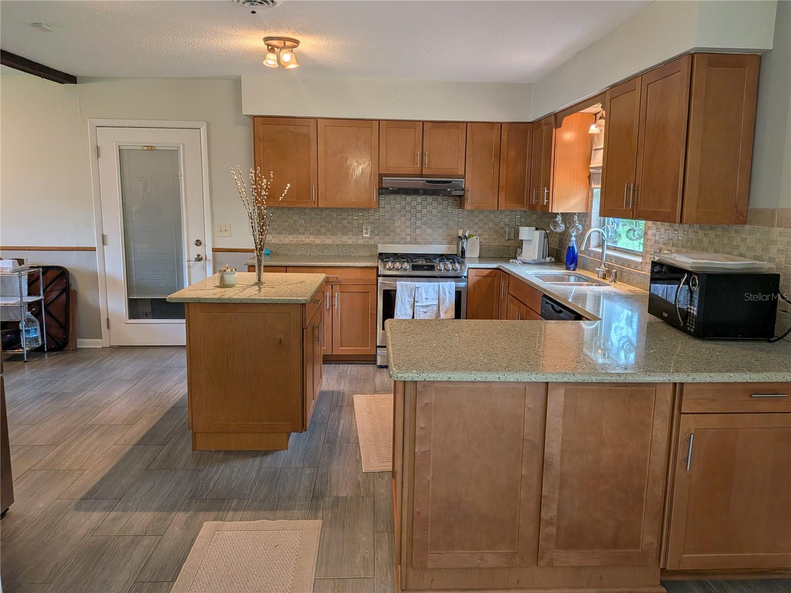SUNCREST - Residential