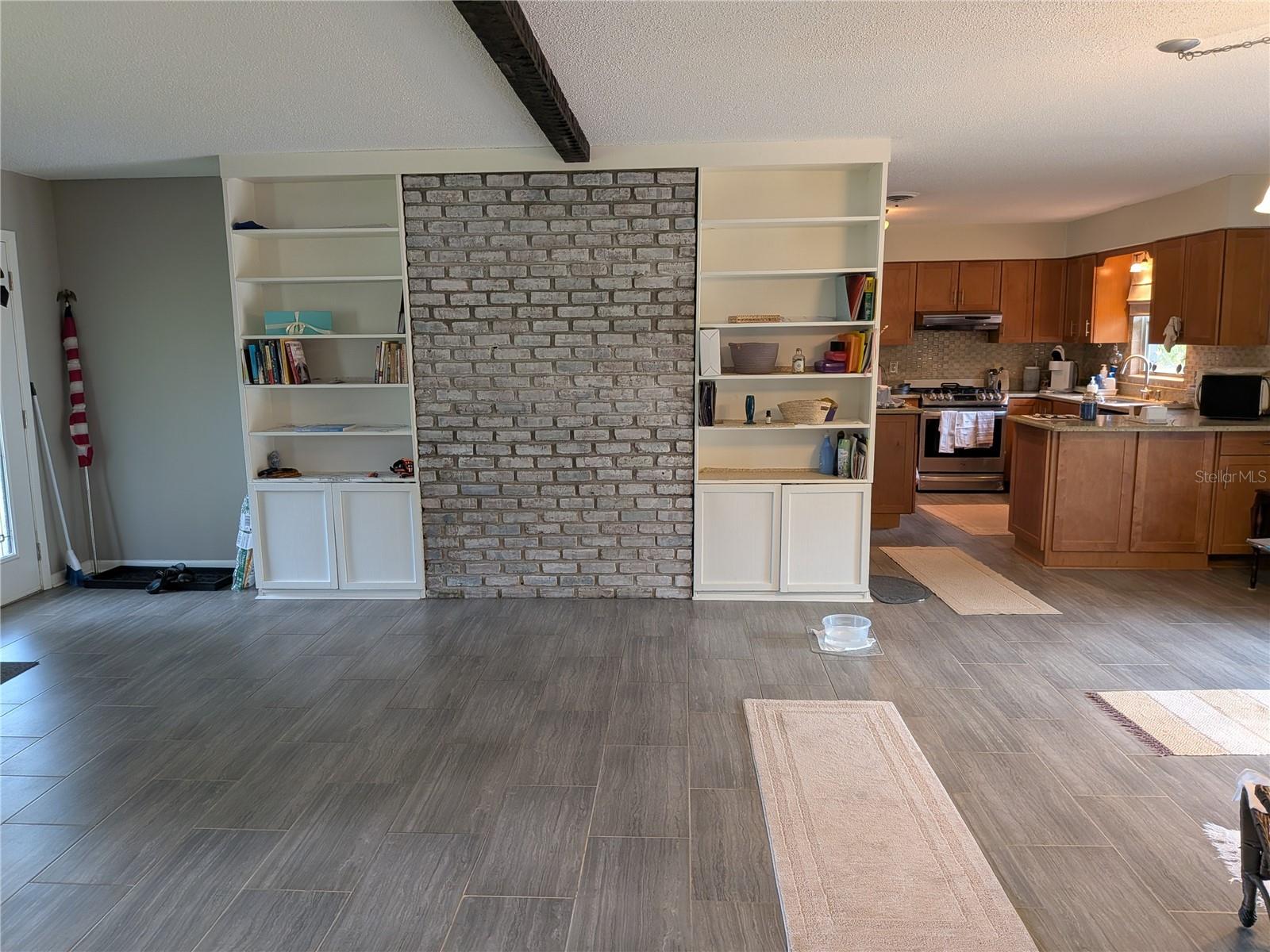 SUNCREST - Residential