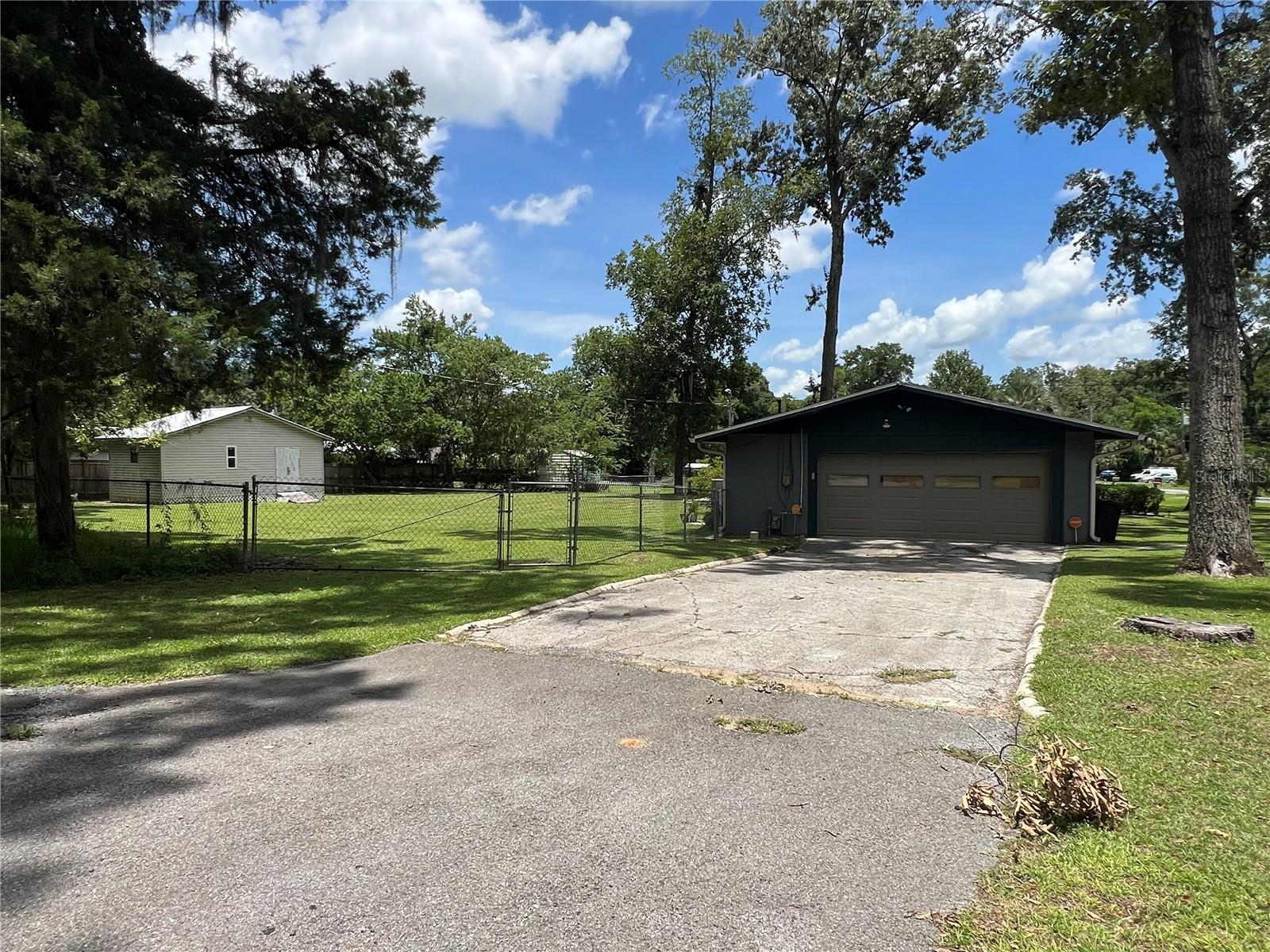 SUNCREST - Residential