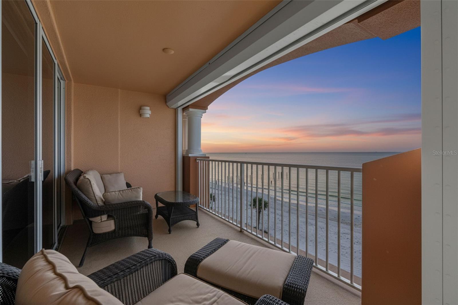 LA CONTESSA CONDO - Residential