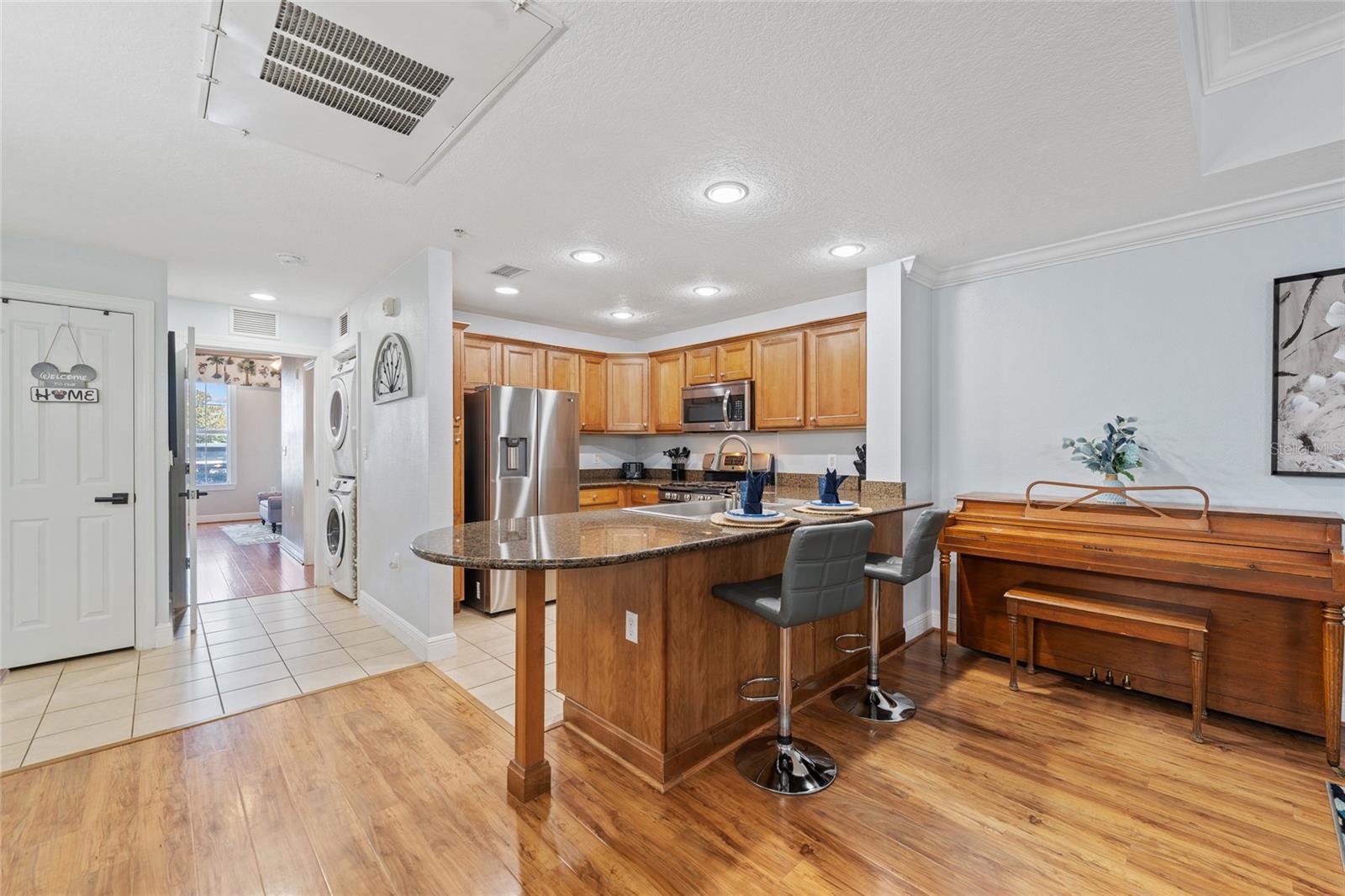 HERITAGE CROSSING CONDO PH 17 - Residential