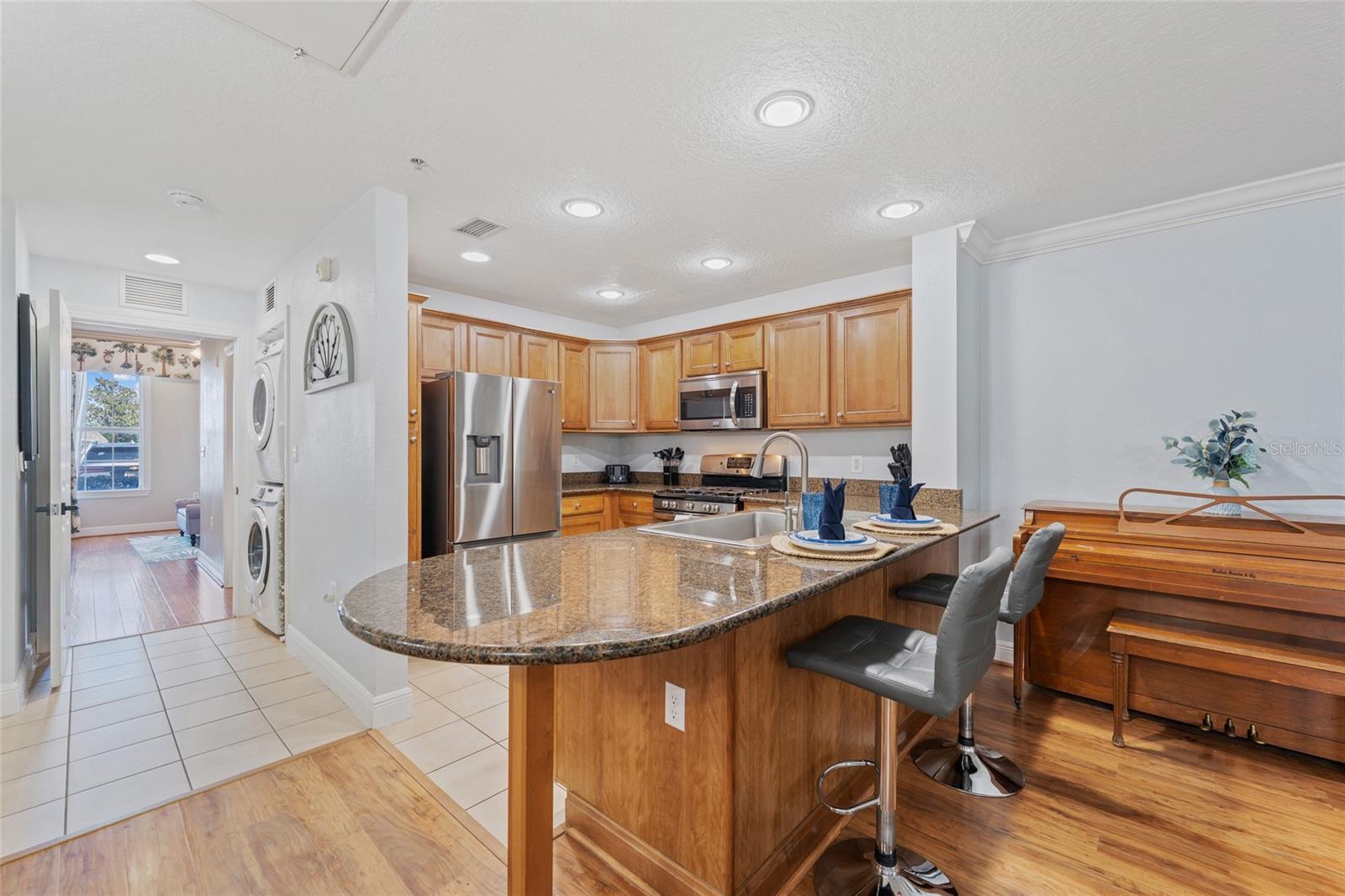 HERITAGE CROSSING CONDO PH 17 - Residential