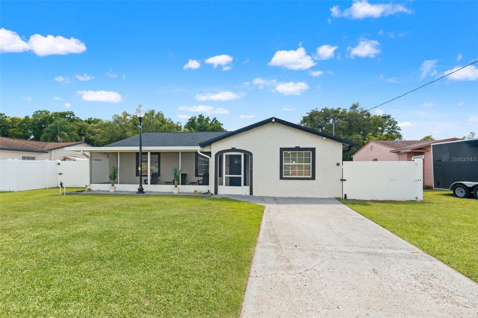 SILVER LAKE ESTATES - Residential