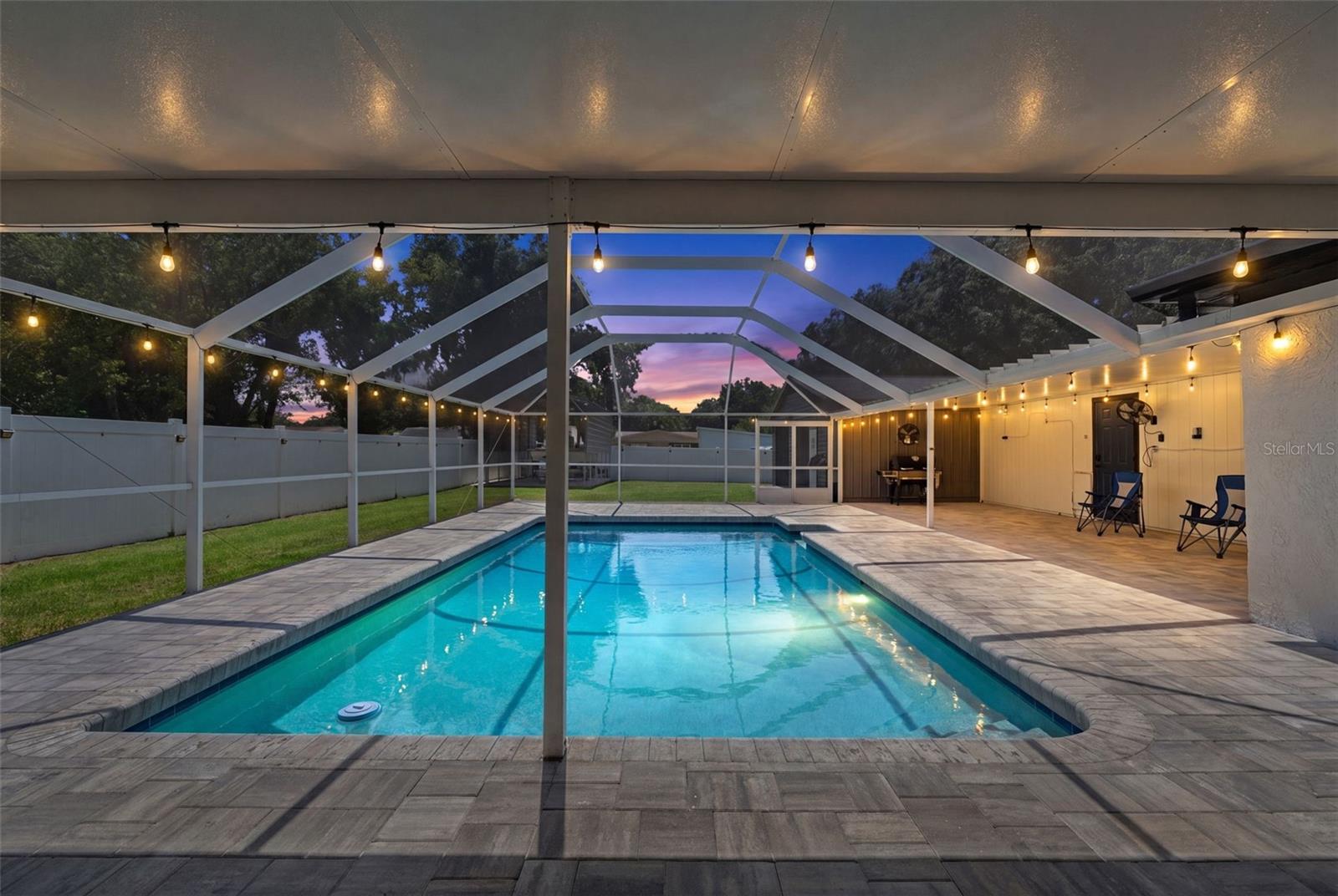 SILVER LAKE ESTATES - Residential
